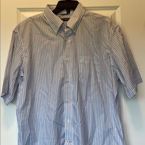Men’s Short sleeve Button Up shirt